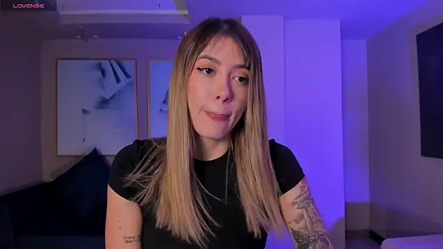 EveBensonX online show from 03/06/25, 12:30