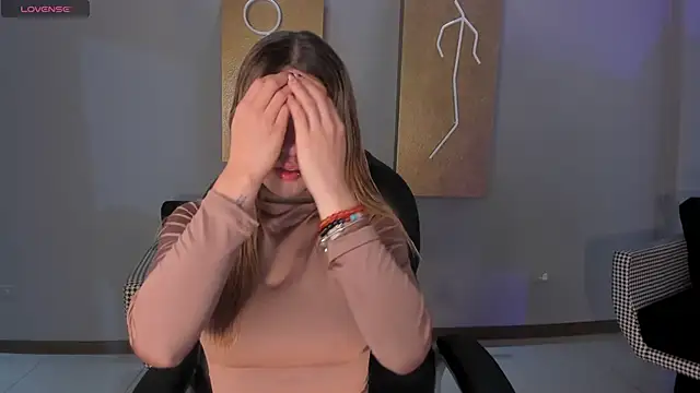 EveBensonX online show from 02/22/26, 05:55