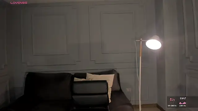 EveBensonX online show from 04/02/26, 06:49