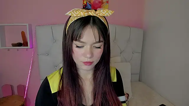 18candys online show from 01/30/25, 11:24