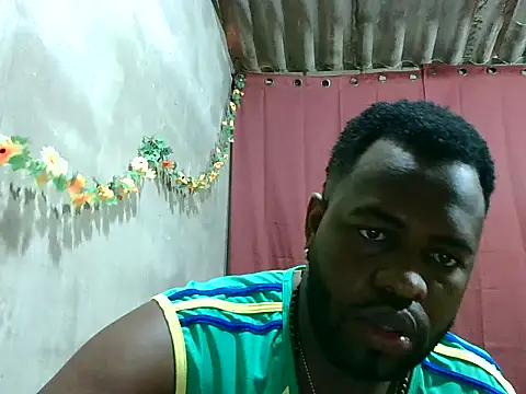 2ocmaxi online show from 10/04/25, 07:12