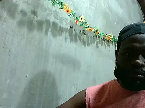 2ocmaxi online show from 11/23/25, 10:09