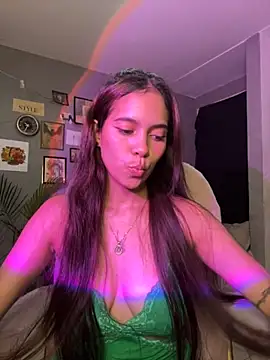 Sallye  online show from 04/19/26, 02:33