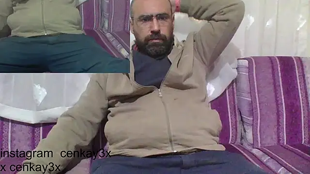 masculine bear daddy online show from 02/17/25, 03:42