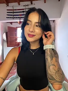 Ale Lewis online show from 11/25/25, 09:04