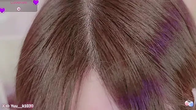 Snapshot of Yuu__k chatting on 02/05/25, 03:52 Yuu  k online show from 02/05/25, 03:52