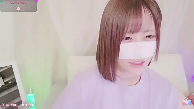 Snapshot of Yuu__k chatting on 02/27/25, 05:26 Yuu  k online show from 02/27/25, 05:26