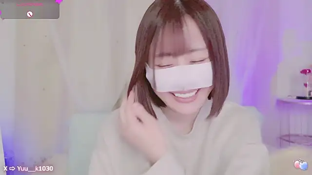 Snapshot of Yuu__k chatting on 03/05/25, 05:29 Yuu  k online show from 03/05/25, 05:29