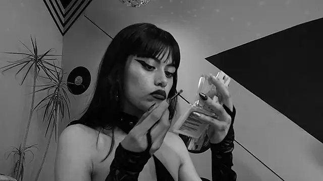 Snapshot of _Jessy_Moon_ chatting on 09/20/25, 07:42 Jessy Moon online show from 09/20/25, 07:42