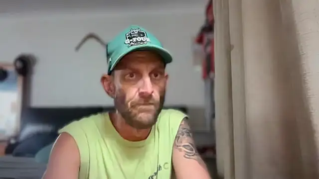 Rabbit2770 online show from 10/17/25, 01:57