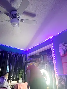 SexyNikki6969 online show from 03/18/26, 11:52