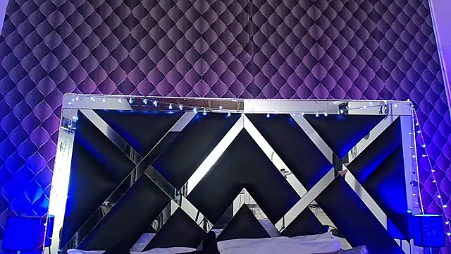 victoriaa lee  online show from 01/31/26, 07:11