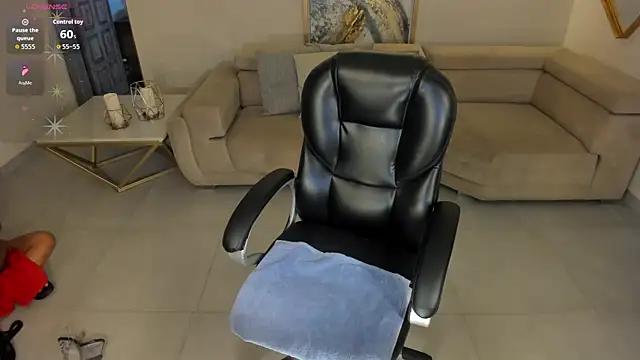 RenataReyes online show from 04/02/26, 09:34