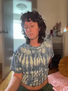 mossy kiss online show from 04/05/26, 07:00