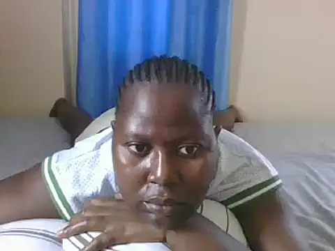 Snapshot of 10sexymelo69_ chatting on 02/10/25, 09:25 10sexymelo69 online show from 02/10/25, 09:25