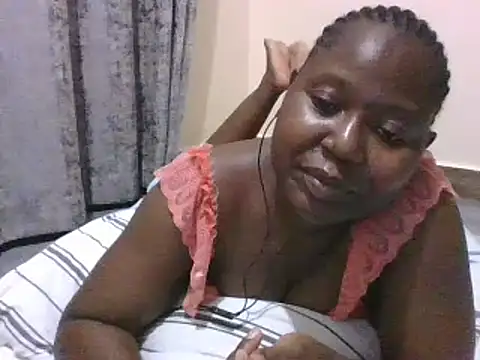 Snapshot of 10sexymelo69_ chatting on 02/12/25, 09:43 10sexymelo69 online show from 02/12/25, 09:43