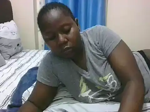 Snapshot of 10sexymelo69_ chatting on 03/05/25, 04:13 10sexymelo69 online show from 03/05/25, 04:13