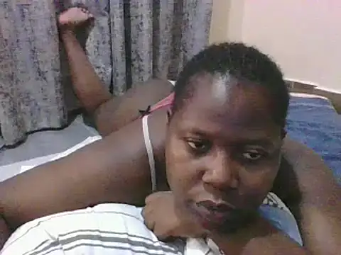 Snapshot of 10sexymelo69_ chatting on 03/09/25, 04:05 10sexymelo69 online show from 03/09/25, 04:05