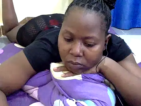 10sexymelo69  online show from 04/19/26, 04:56