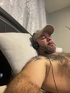 Snapshot of Cristian-Brayan chatting on 02/20/26, 04:29 Cristian-Brayan online show from 02/20/26, 04:29