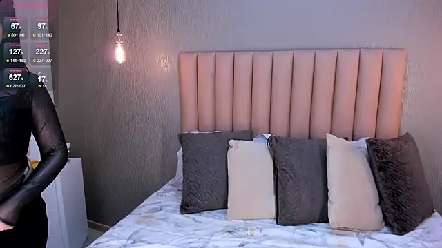 Alexa Thaylor  online show from 03/14/25, 02:30