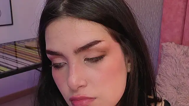 Snapshot of Alexa_Thaylor_ chatting on 05/01/26, 06:12 Alexa Thaylor online show from 05/01/26, 06:12