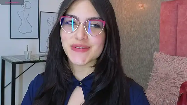 Snapshot of Alexa_Thaylor_ chatting on 06/08/26, 05:57 Alexa Thaylor online show from 06/08/26, 05:57