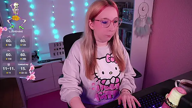 JustKerry online show from 10/28/25, 09:35