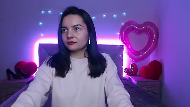 JasmineAsha online show from 02/10/26, 07:40