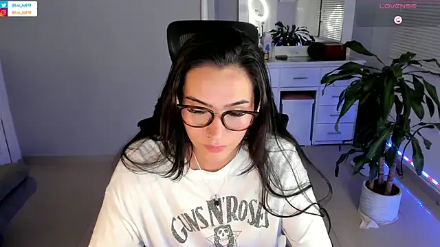 ImLui lu online show from 01/19/25, 05:05