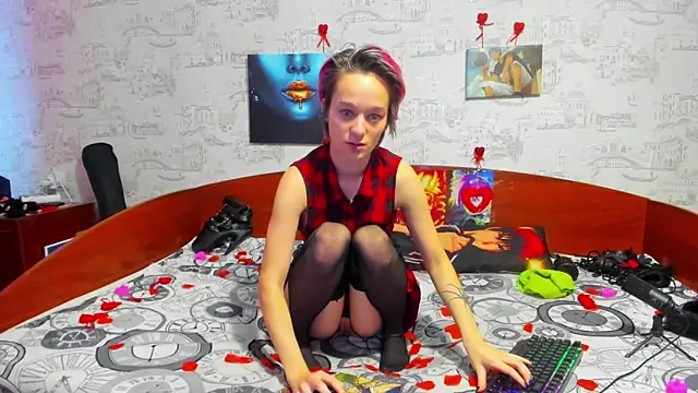 KagamiTayga online show from 02/13/25, 11:28