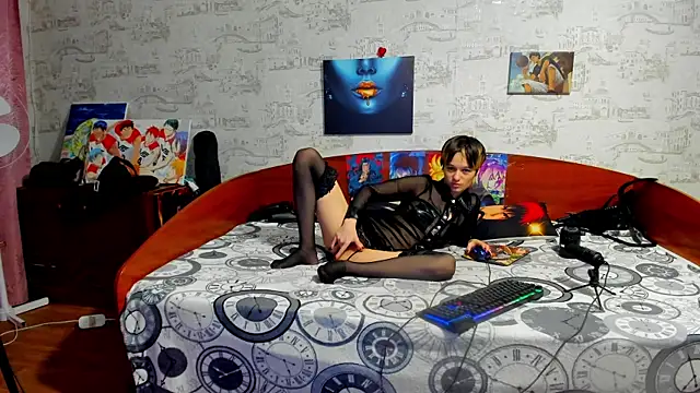 KagamiTayga online show from 11/07/25, 02:55