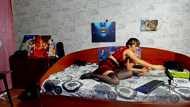 KagamiTayga online show from 11/09/25, 02:32