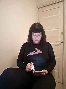 Snapshot of ROXOLANAA_SEXY chatting on 03/03/25, 06:22 ROXOLANAA SEXY online show from 03/03/25, 06:22