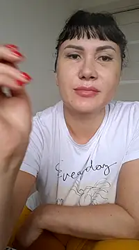 Snapshot of ROXOLANAA_SEXY chatting on 03/06/25, 11:14 ROXOLANAA SEXY online show from 03/06/25, 11:14