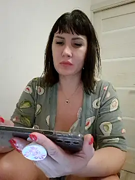 Snapshot of ROXOLANAA_SEXY chatting on 03/22/25, 06:36 ROXOLANAA SEXY online show from 03/22/25, 06:36