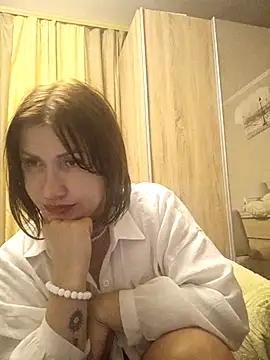 Snapshot of ROXOLANAA_SEXY chatting on 09/17/25, 11:50 ROXOLANAA SEXY online show from 09/17/25, 11:50