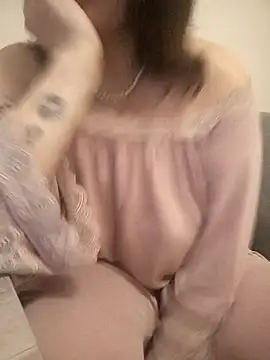 ROXOLANAA SEXY online show from 04/09/26, 02:22