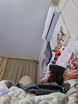 ROXOLANAA SEXY online show from 06/03/26, 11:10