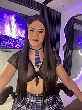 Naughtysofiaa online show from 06/30/26, 12:11