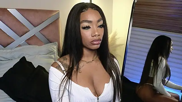 emely brandon online show from 01/26/25, 01:20