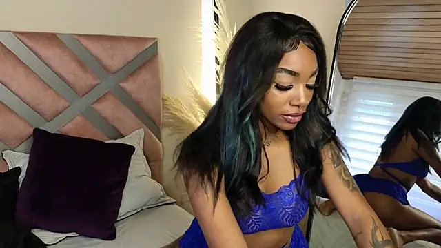 emely brandon online show from 03/05/25, 08:10