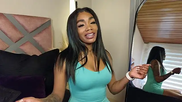 emely brandon online show from 03/17/25, 07:15