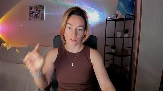 RebeccaMartinez online show from 11/13/25, 08:24