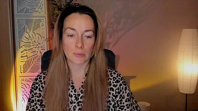 RebeccaMartinez online show from 02/13/26, 06:53