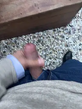 Snapshot of mattexhibe chatting on 03/06/25, 05:33 mattexhibe online show from 03/06/25, 05:33