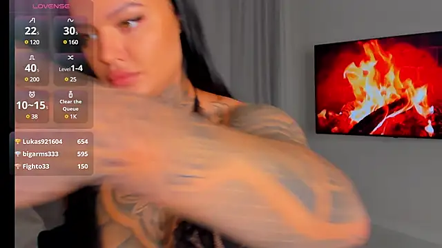 Snapshot of pantera_flashh chatting on 02/27/25, 01:17 pantera flashh online show from 02/27/25, 01:17