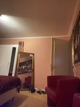 sophiahot thick online show from 10/17/25, 08:33