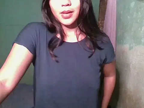  smiling4u  online show from 12/05/25, 08:23