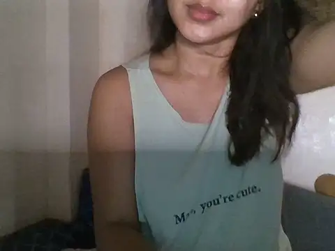 Snapshot of _smiling4u_ chatting on 06/22/26, 03:09 smiling4u online show from 06/22/26, 03:09